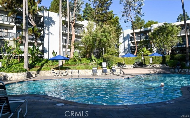 3625 Hidden Lane, Rolling Hills Estates, California 90274, 2 Bedrooms Bedrooms, ,2 BathroomsBathrooms,Residential,Sold,Hidden,SB23037509