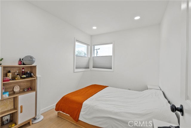 766 Harding Ave, San Fernando CA: https://media.crmls.org/medias/8af1266d-517f-456e-b330-6c97a4bf438f.jpg