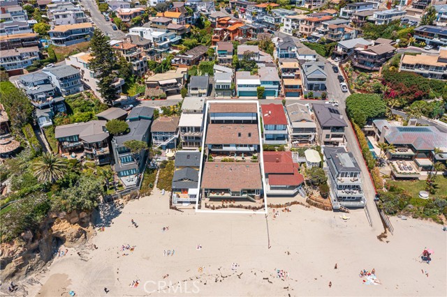 Detail Gallery Image 3 of 6 For 2859 Wards Ter, Laguna Beach,  CA 92651 - 2 Beds | 2 Baths