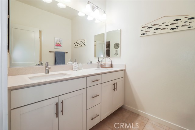 Detail Gallery Image 34 of 60 For 140 Farmhouse Dr #1,  Simi Valley,  CA 93065 - 4 Beds | 2/1 Baths