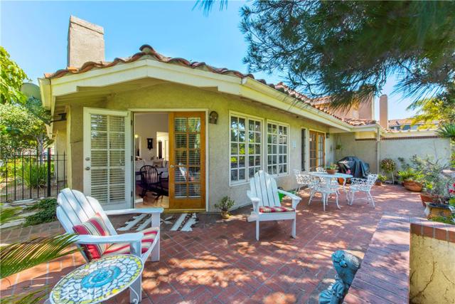 37 Sausalito Circle, Manhattan Beach, California 90266, 2 Bedrooms Bedrooms, ,1 BathroomBathrooms,Residential,Sold,Sausalito,SB16050713