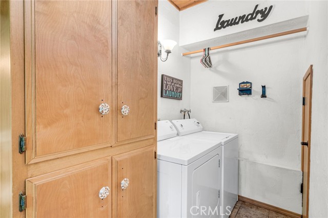 Detail Gallery Image 10 of 33 For 26565 Thunderbird Drive, Lake Arrowhead,  CA 92352 - 2 Beds | 1/1 Baths