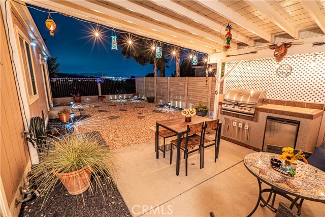 Detail Gallery Image 60 of 74 For 20164 Crestview Dr., Canyon Country,  CA 91351 - 3 Beds | 2 Baths