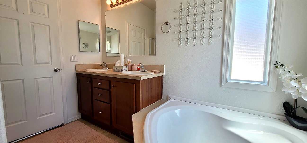 Detail Gallery Image 21 of 32 For 1550 20th St #97,  Rosamond,  CA 93560 - 3 Beds | 2 Baths