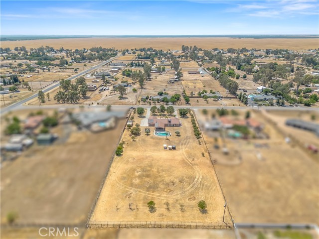 16099 Karen Road, Madera CA: https://media.crmls.org/medias/8af4784f-7b53-4e45-bffd-3ac87ed2a19c.jpg