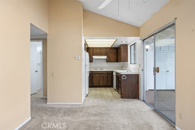 3760 Vista Campana S, Oceanside CA: https://media.crmls.org/medias/8af5f82c-c332-4f8b-8e6c-d8dc0cea482c.jpg