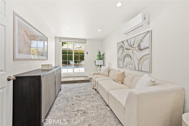 3036 Military Avenue, Los Angeles CA: https://media.crmls.org/medias/8af64c0e-9439-4aac-b210-12384c1d60ef.jpg
