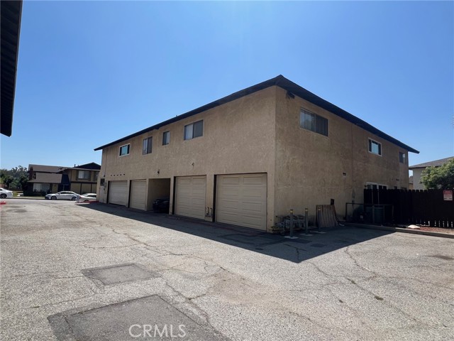 1727 E Natalie Avenue, West Covina CA: https://media.crmls.org/medias/8af77fea-488a-4664-9033-6ef6031c3994.jpg