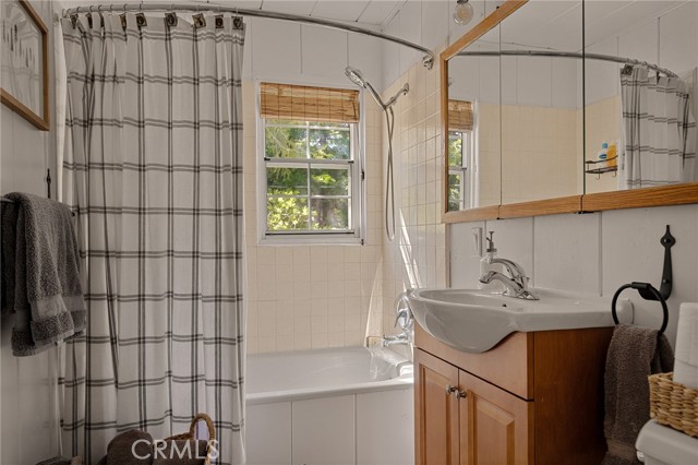 Detail Gallery Image 23 of 34 For 300 Terrace Rd, Lake Arrowhead,  CA 92352 - 2 Beds | 1/1 Baths