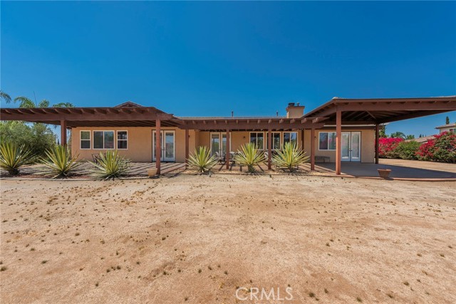 16767 Eagle Peak Road, Riverside CA: https://media.crmls.org/medias/8af97188-695a-490a-adc3-7c2965c4b11a.jpg