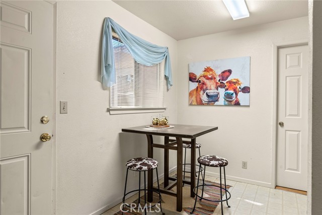 Detail Gallery Image 19 of 28 For 1539 W 5th St, Chico,  CA 95928 - 2 Beds | 2 Baths