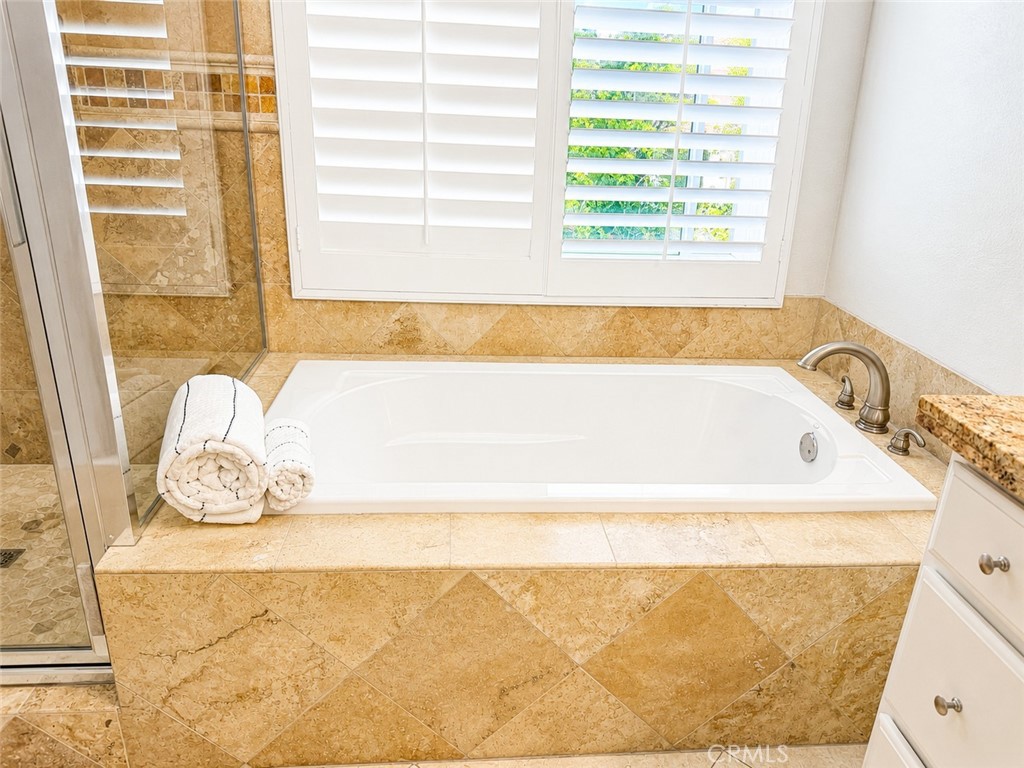 MLS #OC26156040 image #17