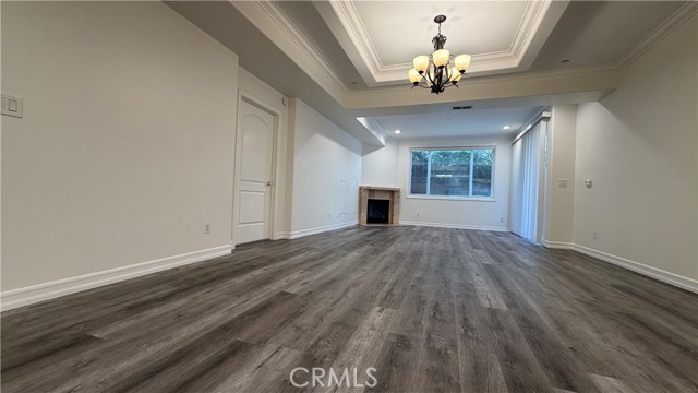 Detail Gallery Image 13 of 32 For 414 E Valencia Ave #111,  Burbank,  CA 91501 - 3 Beds | 3 Baths