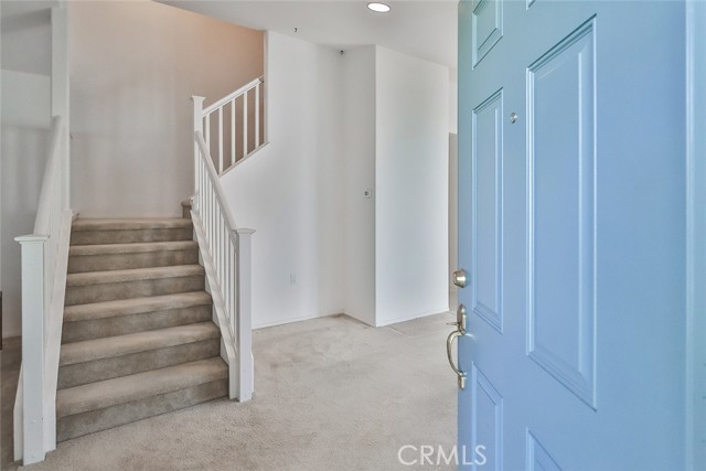 Detail Gallery Image 5 of 41 For 2023 Freesia Ave, Simi Valley,  CA 93063 - 2 Beds | 2/1 Baths
