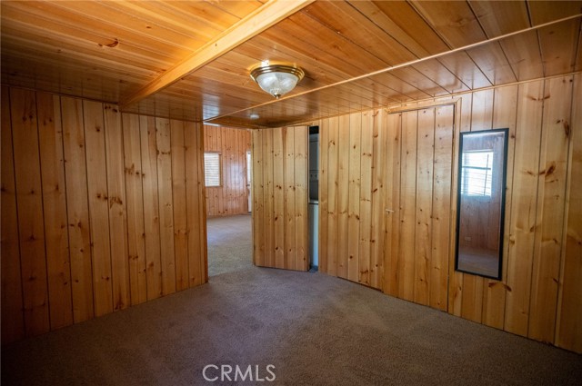 Detail Gallery Image 7 of 23 For 2462 Spring Dr, Running Springs,  CA 92382 - 3 Beds | 1 Baths