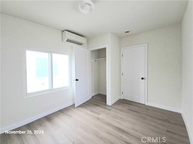 Detail Gallery Image 10 of 20 For 10916 S Inglewood Ave #10916 1/2,  Inglewood,  CA 90304 - 2 Beds | 2 Baths