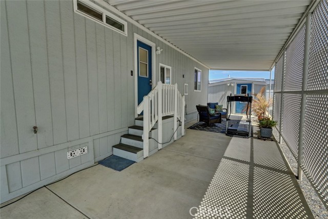 Detail Gallery Image 6 of 51 For 16222 Monterey Ln #107,  Huntington Beach,  CA 92649 - 2 Beds | 2 Baths