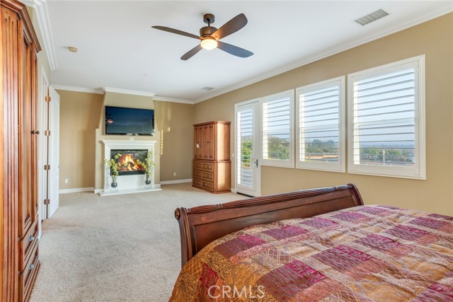 Detail Gallery Image 20 of 40 For 650 Crystal Mountain Cir, Riverside,  CA 92506 - 4 Beds | 3/1 Baths