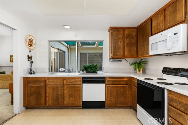 Detail Gallery Image 13 of 48 For 1025 Marina Dr, Placentia,  CA 92870 - 3 Beds | 2 Baths
