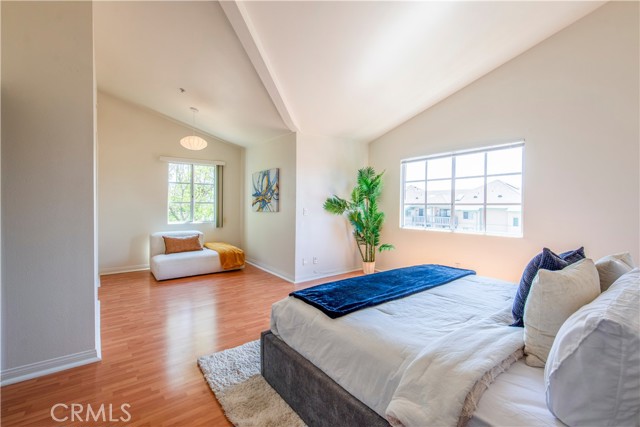 Detail Gallery Image 15 of 28 For 372 S Marengo Ave #108,  Pasadena,  CA 91101 - 3 Beds | 3 Baths