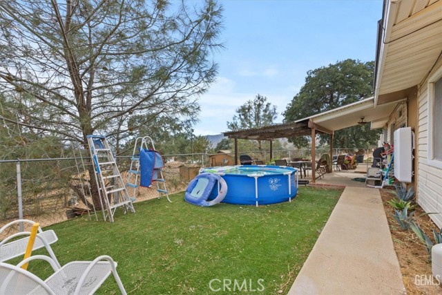 21564 Pine Tree Road, Caliente CA: https://media.crmls.org/medias/8aff66d1-ab2e-4033-b2d1-dd1e34b39ddc.jpg