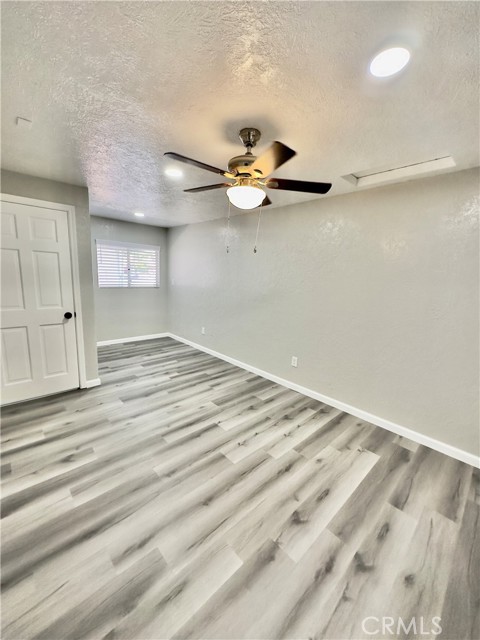 Detail Gallery Image 13 of 17 For 465 Camino Grande, San Jacinto,  CA 92582 - 2 Beds | 2 Baths