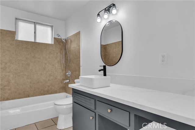 Detail Gallery Image 13 of 16 For 14147 Arrowhead Dr, Victorville,  CA 92395 - 4 Beds | 2 Baths
