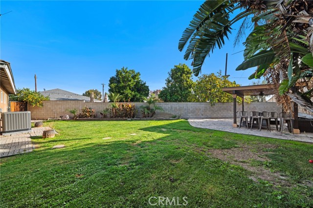 Detail Gallery Image 20 of 25 For 2206 E Martha, Orange,  CA 92867 - 3 Beds | 2 Baths