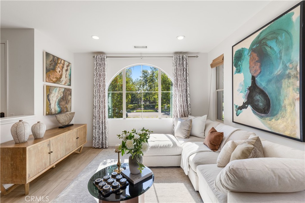 72 Parkwood