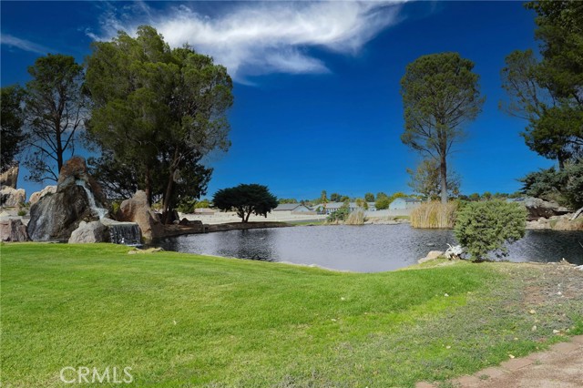 Detail Gallery Image 5 of 15 For 27160 Vista #37,  Helendale,  CA 92342 - 2 Beds | 2 Baths