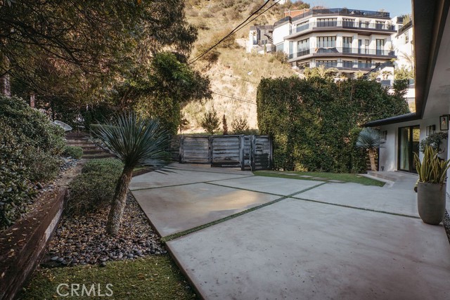 Detail Gallery Image 38 of 44 For 8130 Gould, Los Angeles,  CA 90046 - 3 Beds | 3/1 Baths