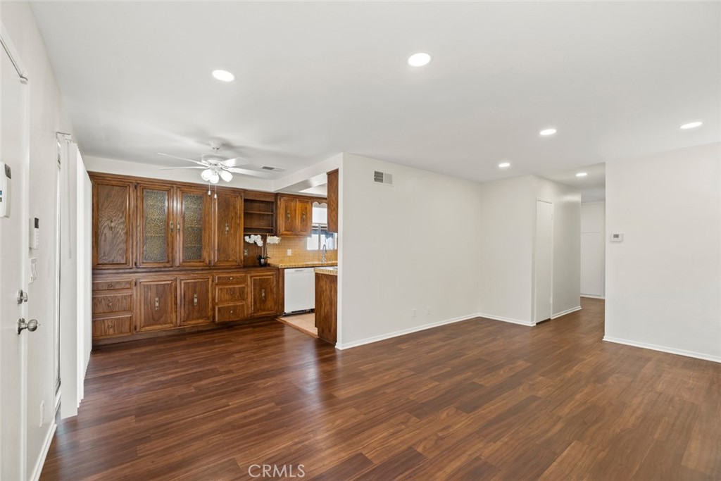 1452 Countrywood #9