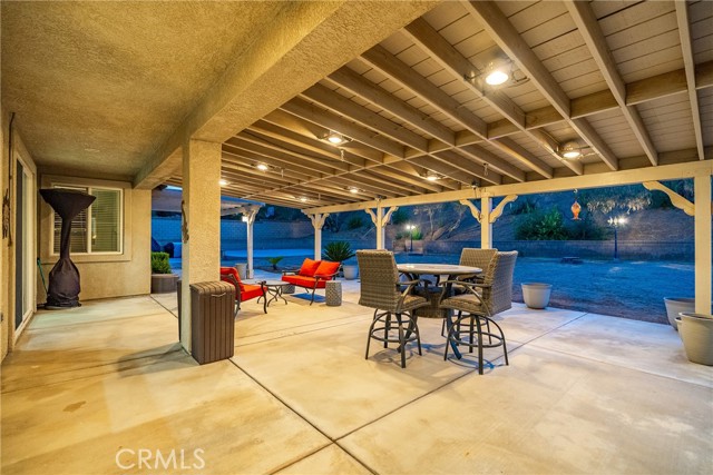 Detail Gallery Image 34 of 59 For 40651 Whitecliff Way, Palmdale,  CA 93551 - 5 Beds | 2/1 Baths