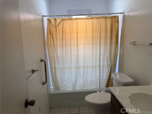 Detail Gallery Image 9 of 15 For 1114 Bottle Tree, Hemet,  CA 92545 - 3 Beds | 2 Baths