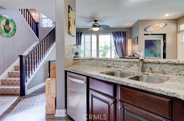 Detail Gallery Image 20 of 47 For 13069 Arborwalk, Tustin,  CA 92782 - 3 Beds | 2/1 Baths