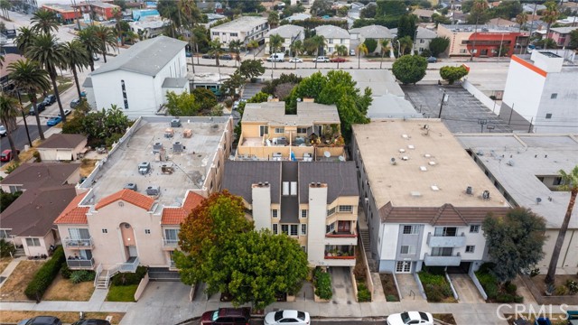 Detail Gallery Image 27 of 30 For 11831 Courtleigh Dr #203,  Los Angeles,  CA 90066 - 2 Beds | 2 Baths