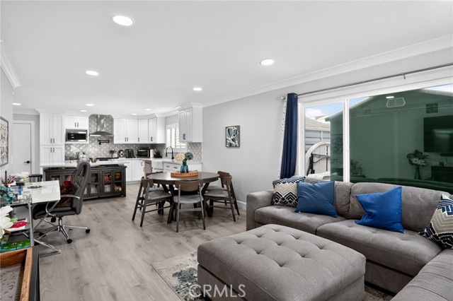 Detail Gallery Image 10 of 34 For 16921 Durham Dr, Yorba Linda,  CA 92886 - 3 Beds | 2 Baths