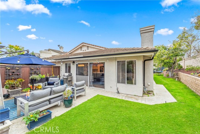 18972 Singingwood Circle, Trabuco Canyon CA: https://media.crmls.org/medias/8b05acd6-3f08-4374-b6fa-1e1b9c769613.jpg