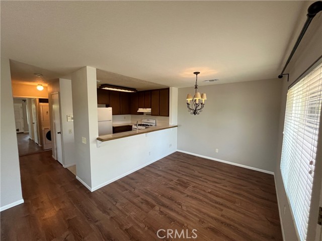 Detail Gallery Image 3 of 12 For 22185 Rim Pointe 4h,  Lake Forest,  CA 92630 - 1 Beds | 1 Baths