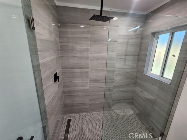 Detail Gallery Image 4 of 43 For 7665 Machrea, Tujunga,  CA 91042 - 3 Beds | 2 Baths