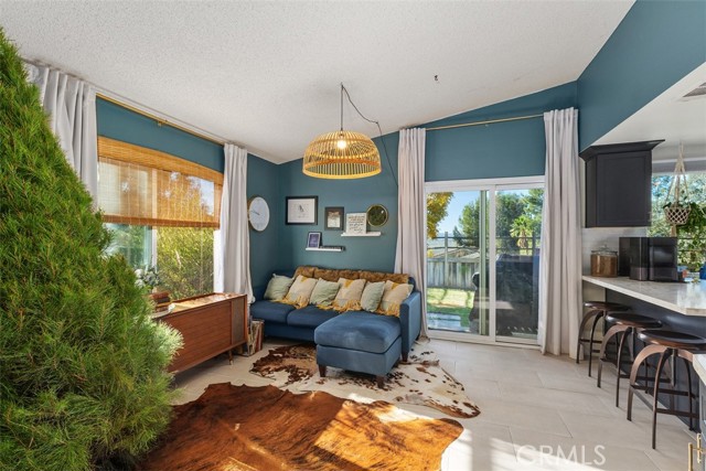 Detail Gallery Image 8 of 24 For 7369 Lakeside, Jurupa Valley,  CA 92509 - 4 Beds | 2 Baths