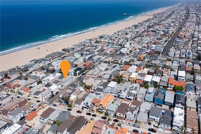 142 30th Street, Hermosa Beach, California 90254, ,Residential Income,Sold,30th,SB21161377