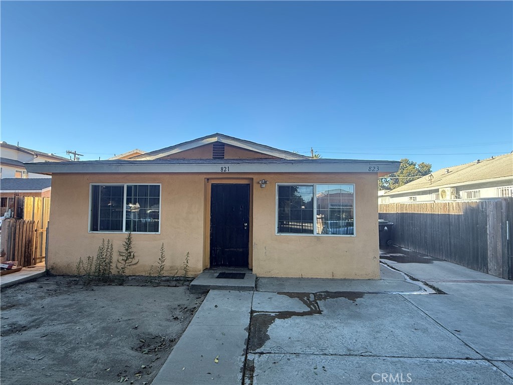 823 E 75TH