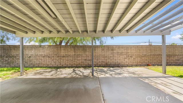 528 Essex photo 42