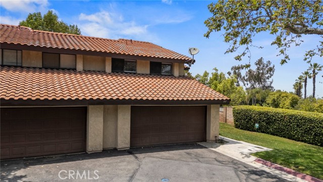 Detail Gallery Image 3 of 30 For 6567 Carioca Ln, Riverside,  CA 92506 - 3 Beds | 2/1 Baths