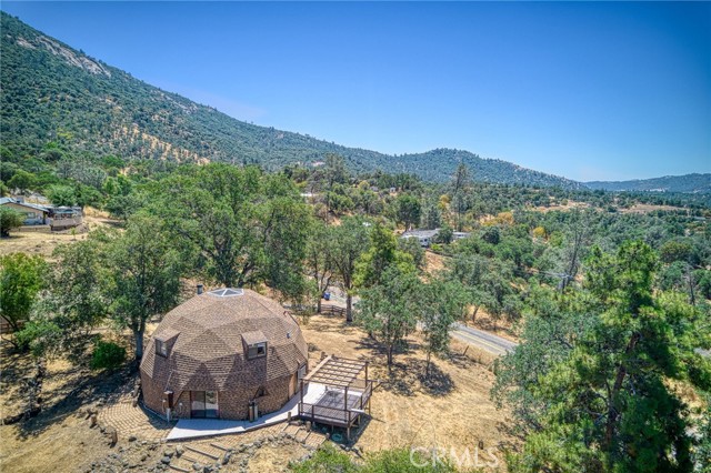 28944 Tollhouse Road, Tollhouse CA: https://media.crmls.org/medias/8b0bb3a6-26b6-4193-912a-4f3c11051b54.jpg