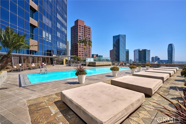 Detail Gallery Image 51 of 66 For 1100 Wilshire Bld #1806,  Los Angeles,  CA 90017 - 2 Beds | 2 Baths