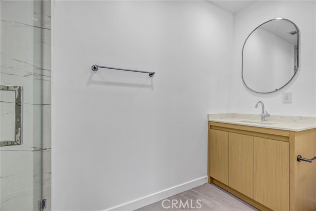 18152 Sunburst Street, Northridge CA: https://media.crmls.org/medias/8b0c6cf8-b94b-46df-ad81-a49581940f2a.jpg