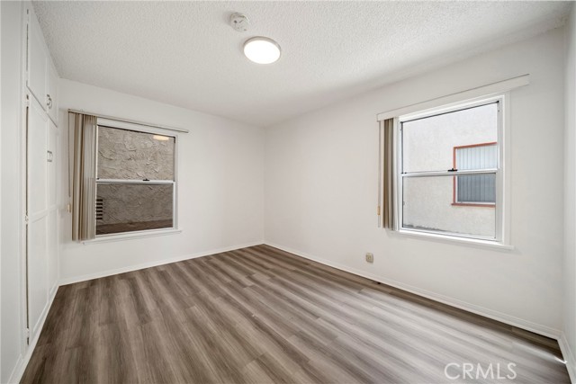 823 W 25th Street, San Pedro CA: https://media.crmls.org/medias/8b0c7f7b-6d9c-4751-b40c-19e082a7dc96.jpg