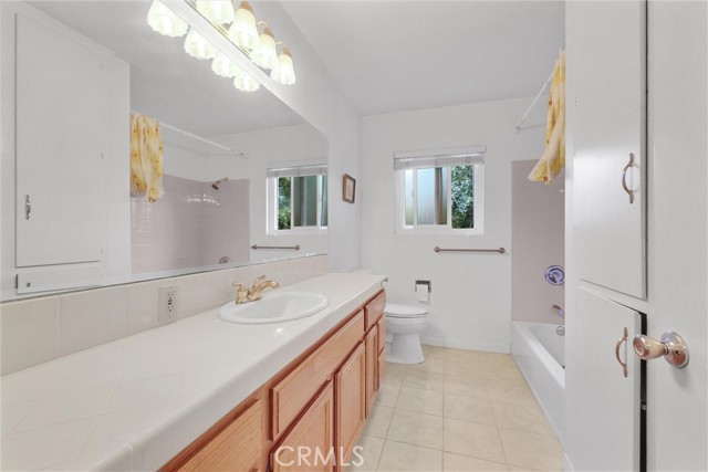 Detail Gallery Image 19 of 25 For 14861 Los Robles Ave, Hacienda Heights,  CA 91745 - 3 Beds | 2 Baths